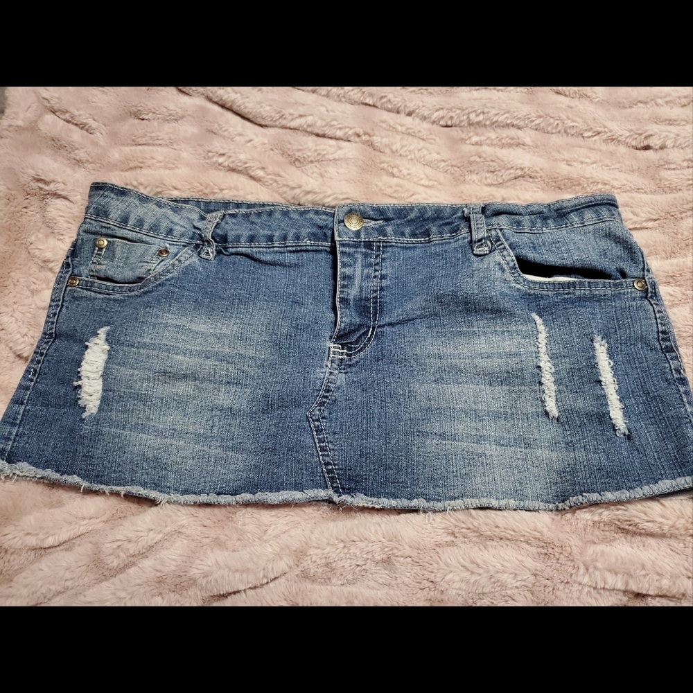Y2K denim mini skirt